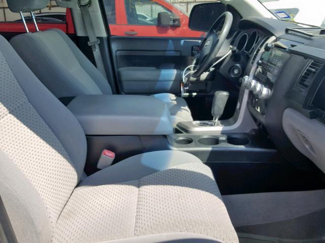 5TFEM5F13BX027209 - 2011 TOYOTA TUNDRA CRE GRAY photo 5