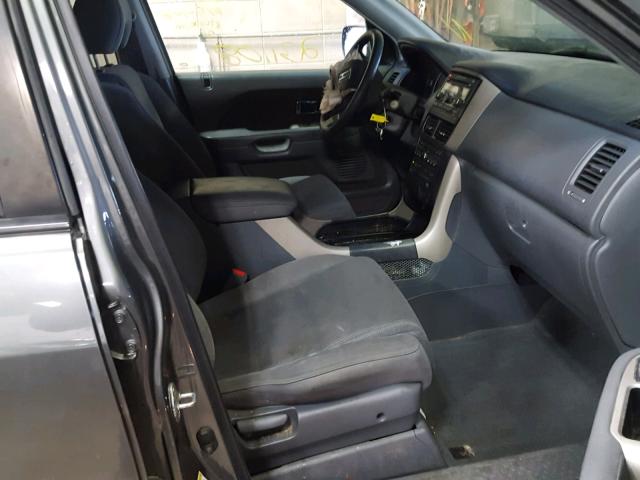 5FNYF18388B041317 - 2008 HONDA PILOT SE GRAY photo 5