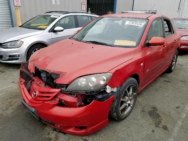 JM1BK143151333855 - 2005 MAZDA 3 HATCHBAC RED photo 2