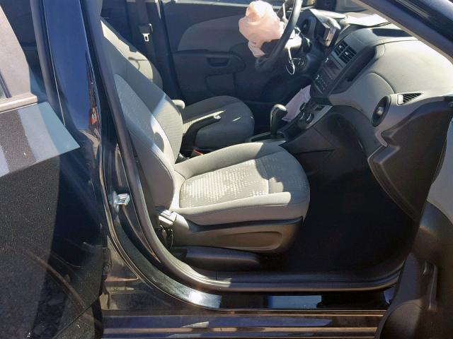 1G1JA5SH5C4138432 - 2012 CHEVROLET SONIC LS 黑色 照片 5