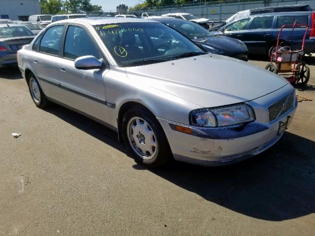 YV1TS94D211161223 - 2001 VOLVO S80 SILVER photo 1