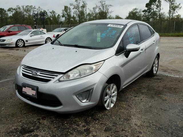 3FADP4CJ1CM208453 - 2012 FORD FIESTA SEL SILVER photo 2