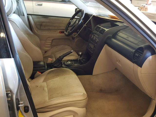 JTHBD182410003458 - 2001 LEXUS IS 300 BEIGE photo 5