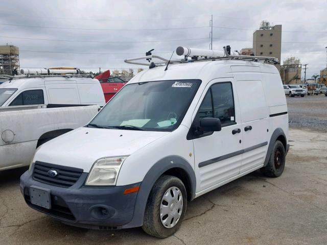 NM0LS7AN8BT071228 - 2011 FORD TRANSIT CO WHITE photo 2