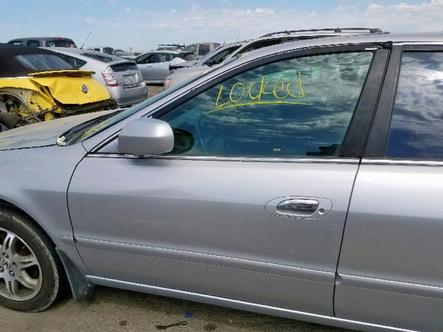 19UUA5658XA050505 - 1999 ACURA 3.2TL GRAY photo 10