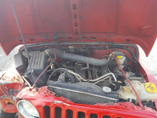 1J4FA39S24P726866 - 2004 JEEP WRANGLER X RED photo 7