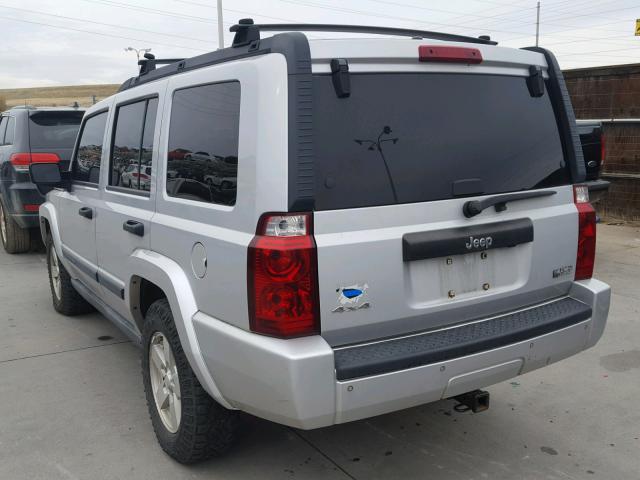 1J8HG48K66C252461 - 2006 JEEP COMMANDER SILVER photo 3