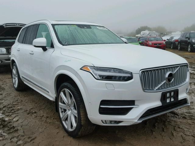 YV4A22PL9J1341318 - 2018 VOLVO XC90 T6 WHITE photo 1