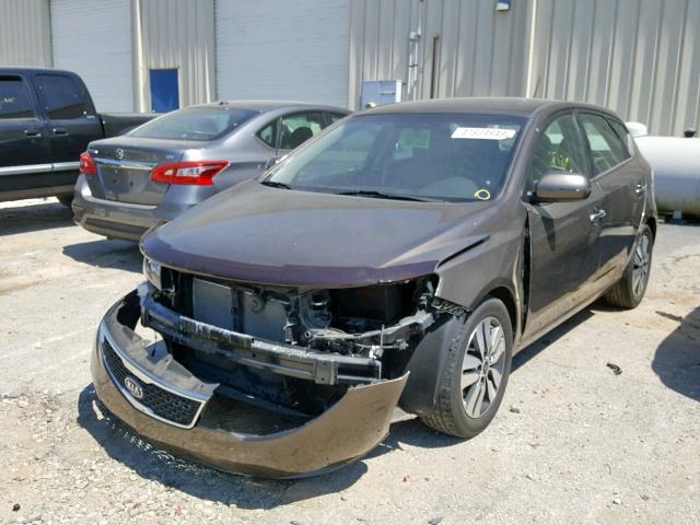 KNAFU5A21D5686163 - 2013 KIA FORTE EX BROWN photo 2