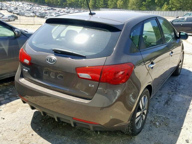 KNAFU5A21D5686163 - 2013 KIA FORTE EX BROWN photo 4