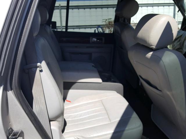 5LMFU28R04LJ23534 - 2004 LINCOLN NAVIGATOR Күміс фото 6