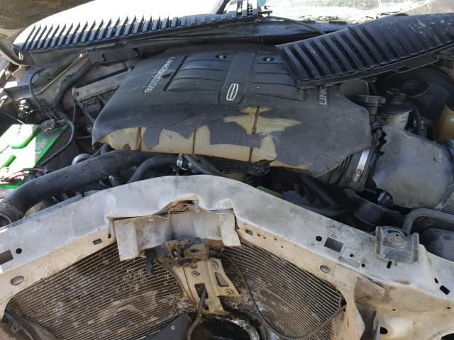 5LMFU28R04LJ23534 - 2004 LINCOLN NAVIGATOR Күміс фото 7