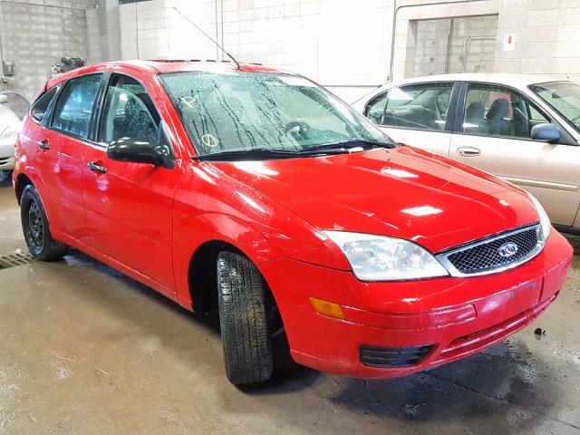 1FAFP37N46W174447 - 2006 FORD FOCUS ZX5 RED photo 1