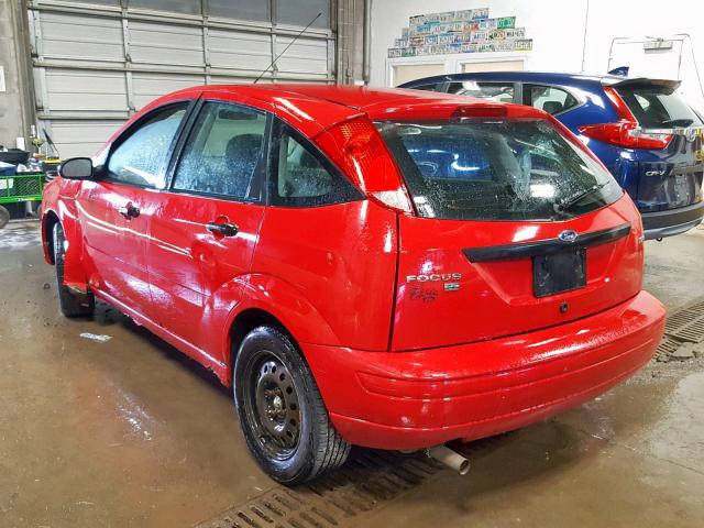 1FAFP37N46W174447 - 2006 FORD FOCUS ZX5 RED photo 3