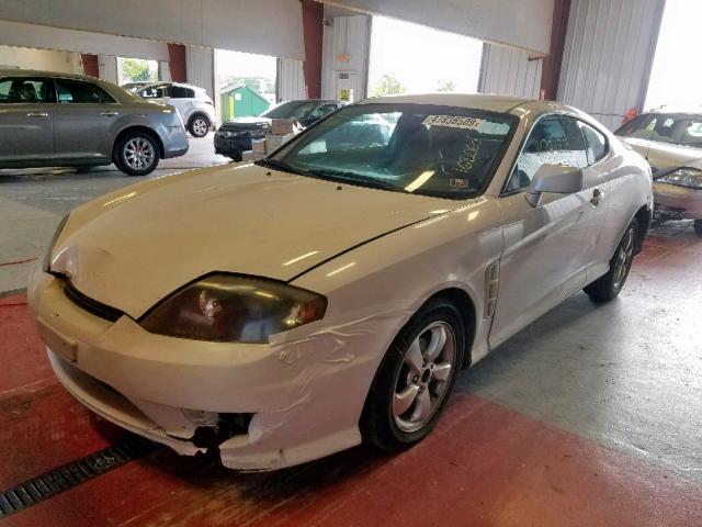 KMHHM65D16U220752 - 2006 HYUNDAI TIBURON GS WHITE photo 2