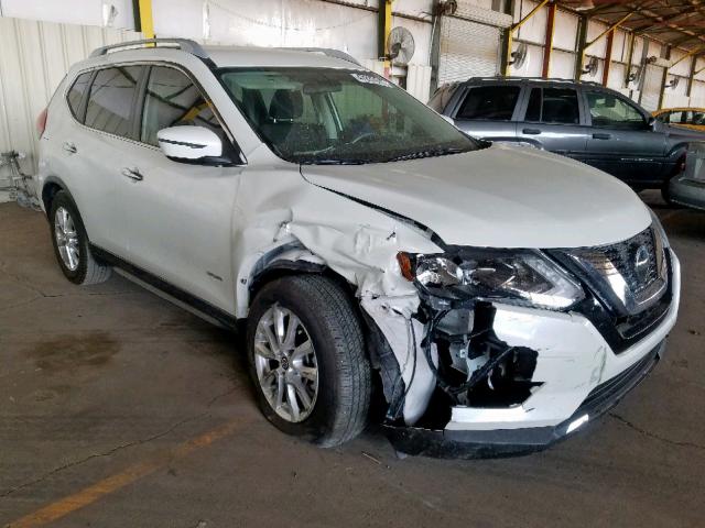 5N1ET2MT4JC844745 - 2018 NISSAN ROGUE SV H WHITE photo 1