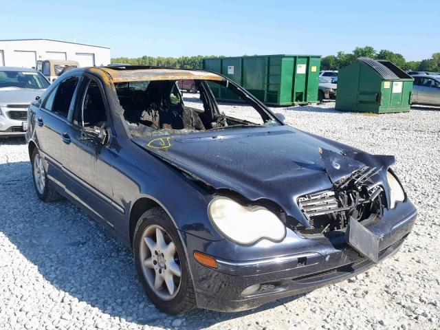 WDBRF61J01F058106 - 2001 MERCEDES-BENZ C 240 BLUE photo 1