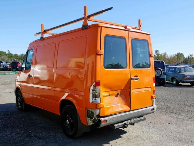 WDYPD144X55816668 - 2005 FREIGHTLINER SPRINTER 2 ORANGE photo 3