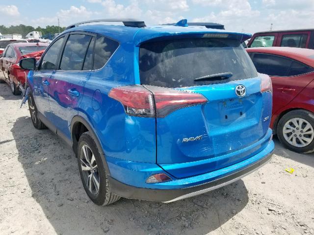 JTMWFREV9JJ752082 - 2018 TOYOTA RAV4 ADVEN BLUE photo 3