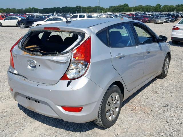 KMHCT5AE5GU260520 - 2016 HYUNDAI ACCENT SE SILVER photo 4