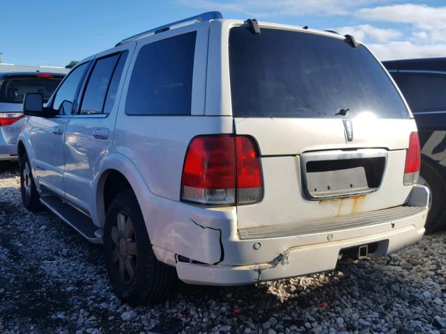 5LMEU78H93ZJ32180 - 2003 LINCOLN AVIATOR 白色 照片 3
