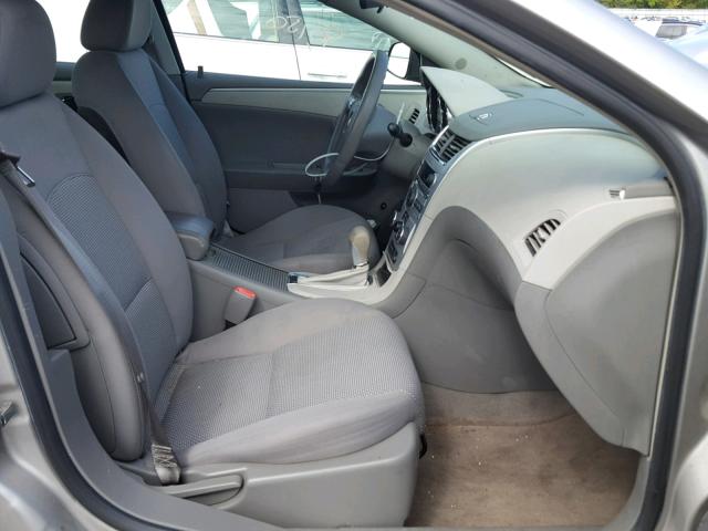 1G1ZG57B48F284127 - 2008 CHEVROLET MALIBU LS ვერცხლისფერი ფოტო 5