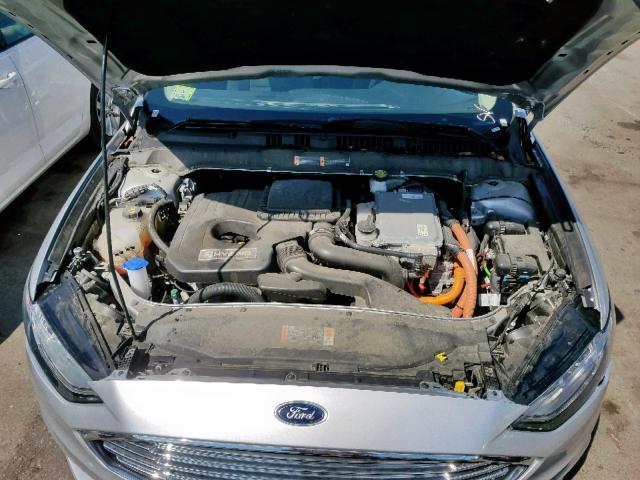 3FA6P0LU6HR381469 - 2017 FORD FUSION SE SILVER photo 7