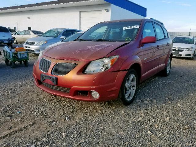 5Y2SL63805Z453302 - 2005 PONTIAC VIBE RED photo 2