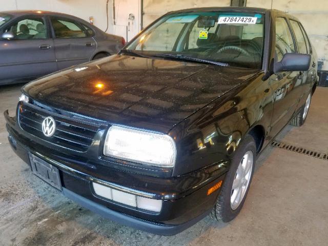 3VWXA81H4VM130279 - 1997 VOLKSWAGEN JETTA JAZZ BLACK photo 2