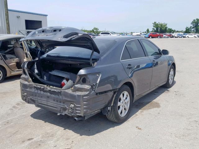 4T1BF3EK8BU710581 - 2011 TOYOTA CAMRY BASE GRAY photo 4