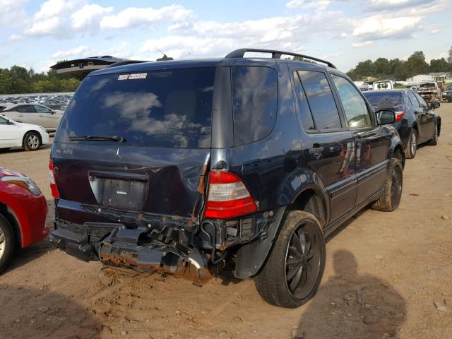 4JGAB54E52A345258 - 2002 MERCEDES-BENZ ML 320 CHARCOAL photo 4