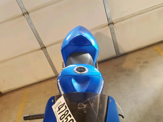 JKBZXJC185A002552 - 2005 KAWASAKI ZX636 C1 BLUE photo 6