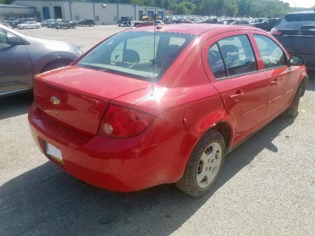 1G1AK58F287289981 - 2008 CHEVROLET COBALT RED photo 4