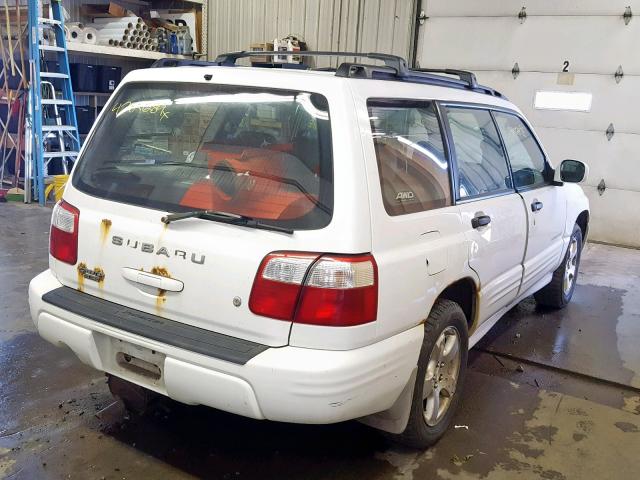 JF1SF65612H702362 - 2002 SUBARU FORESTER S WHITE photo 4