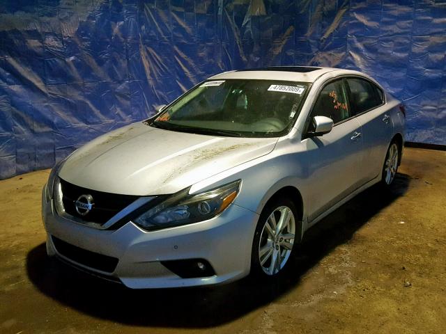 1N4BL3AP2HC475226 - 2017 NISSAN ALTIMA 3.5 SILVER photo 2