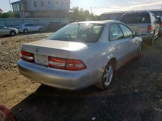 JT8BF28G415108189 - 2001 LEXUS ES 300 WHITE photo 4