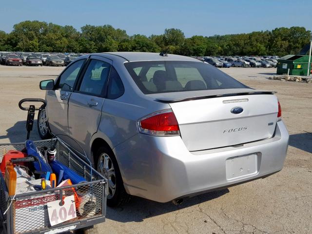 1FAHP36N99W100648 - 2009 FORD FOCUS GRAY photo 3