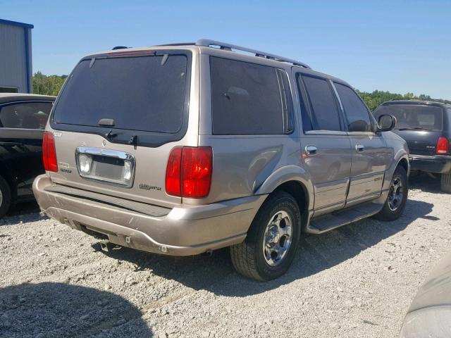 5LMFU28A1YLJ40584 - 2000 LINCOLN NAVIGATOR GOLD photo 4