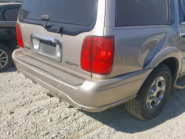 5LMFU28A1YLJ40584 - 2000 LINCOLN NAVIGATOR GOLD photo 9