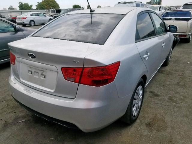 KNAFU4A26A5142831 - 2010 KIA FORTE EX SILVER photo 4