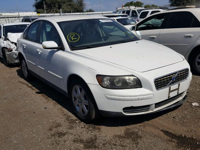 YV1MS390262217153 - 2006 VOLVO S40 2.4I WHITE photo 1