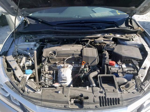 1HGCR2F8XHA203898 - 2017 HONDA ACCORD EXL SILVER photo 7