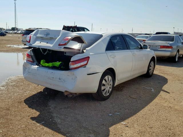 4T1BF3EK6BU591638 - 2011 TOYOTA CAMRY BASE WHITE photo 4