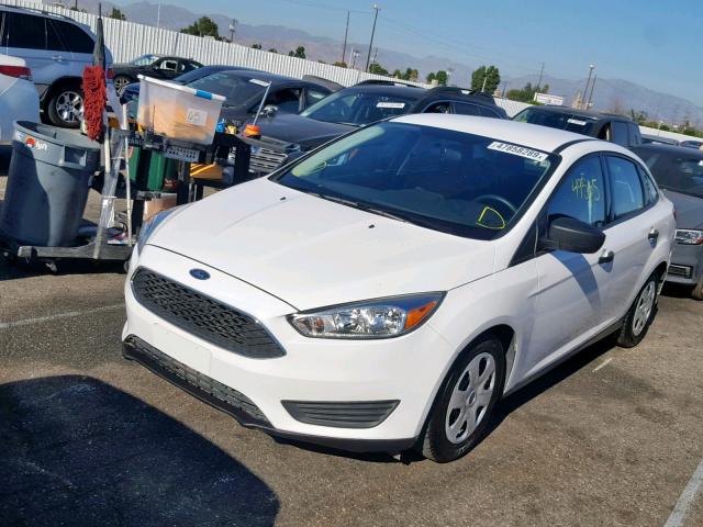 1FADP3E21GL276159 - 2016 FORD FOCUS S WHITE photo 2