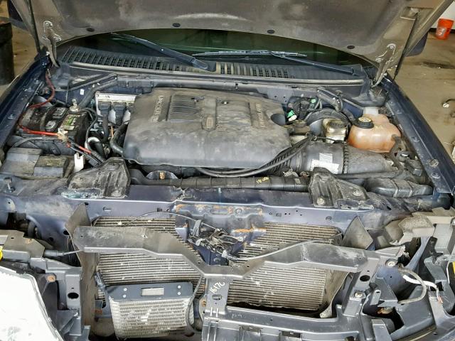 5LMFU27R43LJ10141 - 2003 LINCOLN NAVIGATOR BLUE photo 7