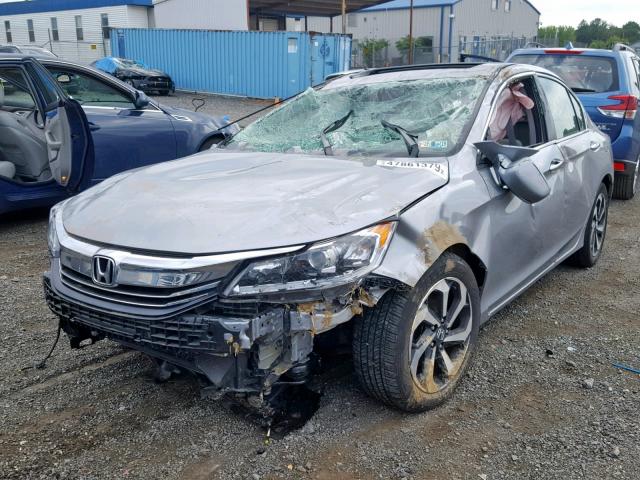 1HGCR2F89HA194224 - 2017 HONDA ACCORD EXL SILVER photo 2