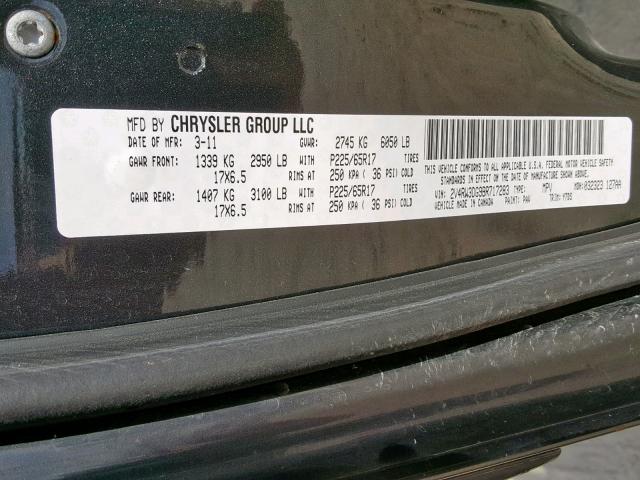 2V4RW3DG9BR717283 - 2011 VOLKSWAGEN ROUTAN SE GRAY photo 10