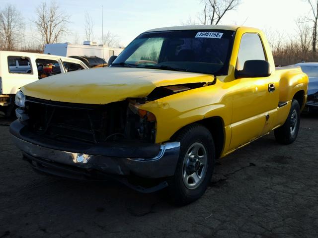 1GTEC14V42Z302754 - 2002 GMC NEW SIERRA YELLOW photo 2