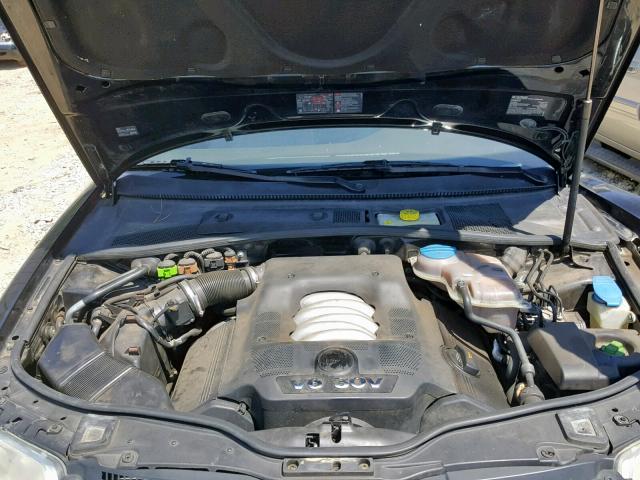 WVWRH63B74P152404 - 2004 VOLKSWAGEN PASSAT GLX 黑色 照片 7