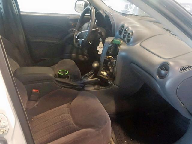 1G2NF52T41M597919 - 2001 PONTIAC GRAND AM S WHITE photo 5